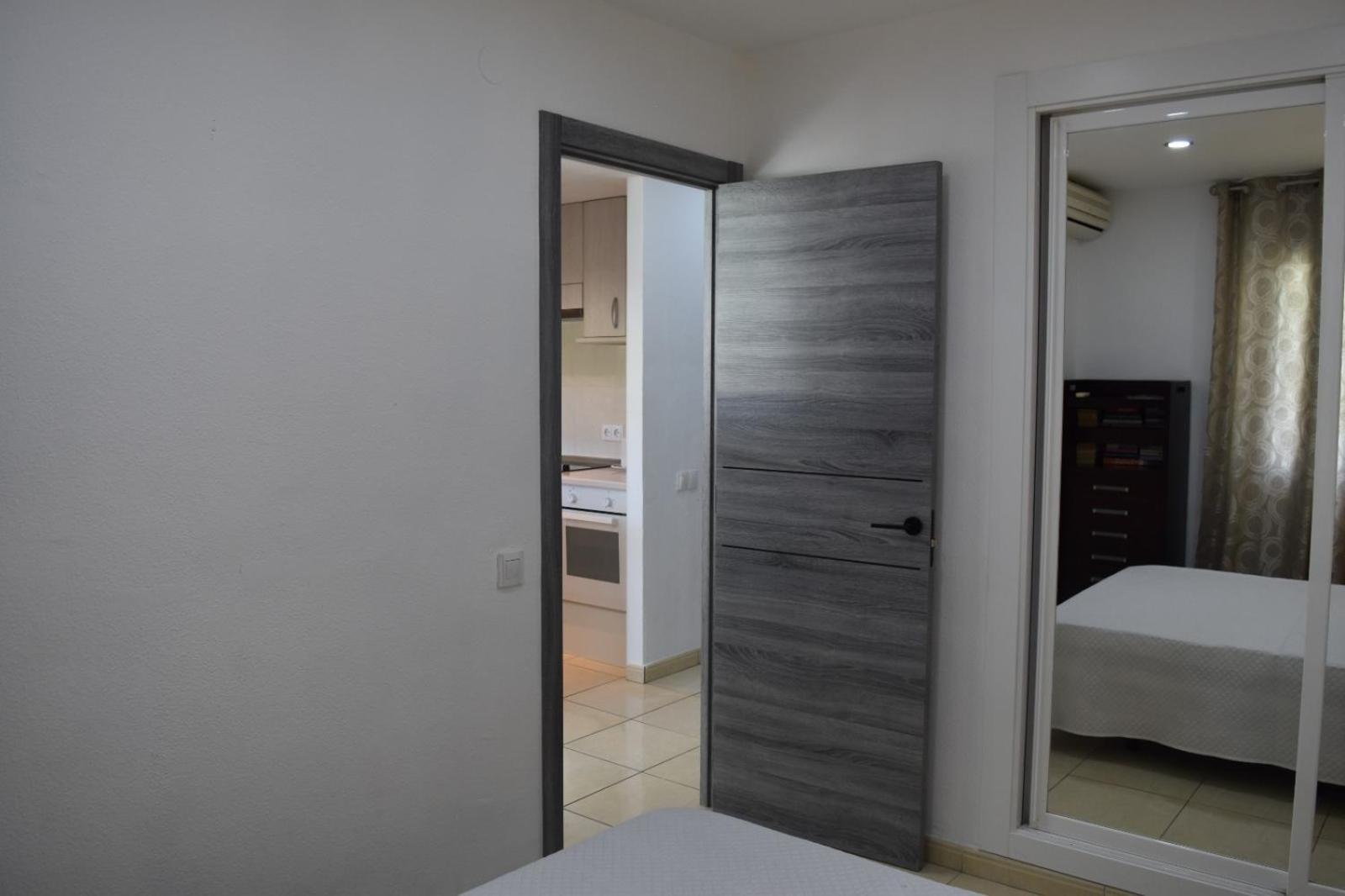 Apartamentos De Los Cisnes Benalmádena Kültér fotó